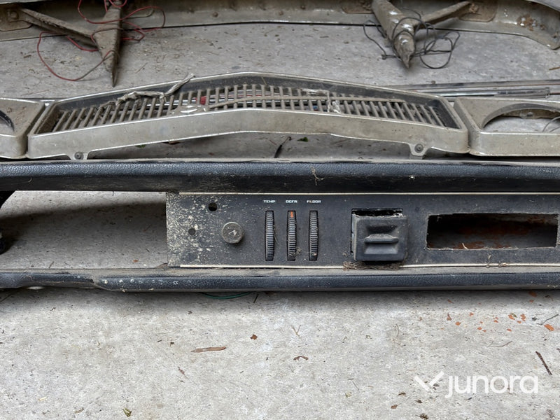Delar till Volvo 140