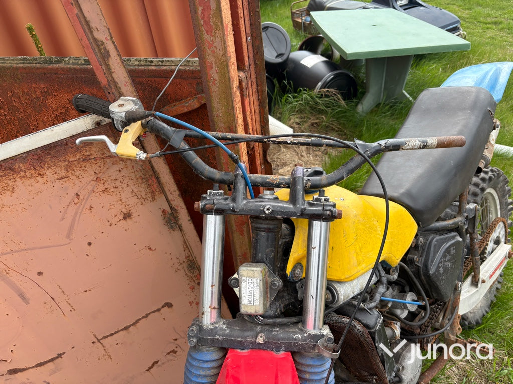 Crossmotorcykel - Suzuki RM