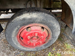 Veteranlastbil Volvo F408 med kran
