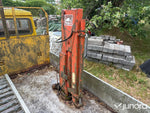 Veteranlastbil Volvo F408 med kran