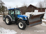 Traktor – New Holland T4040 SuperSteer