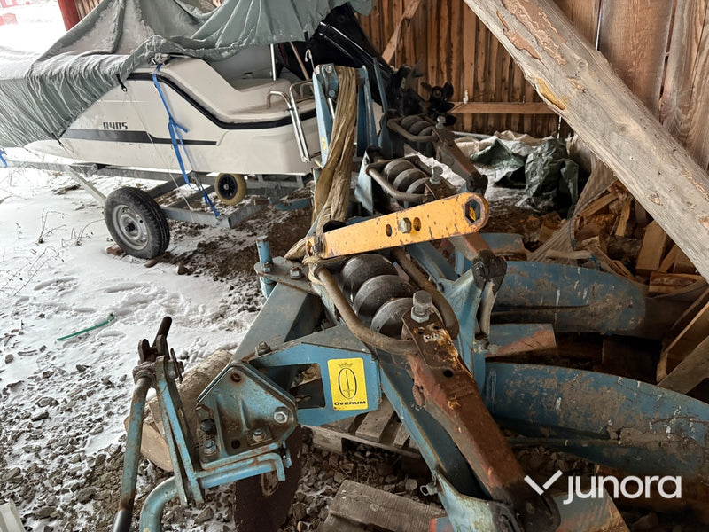 3-skärig plog - Överum