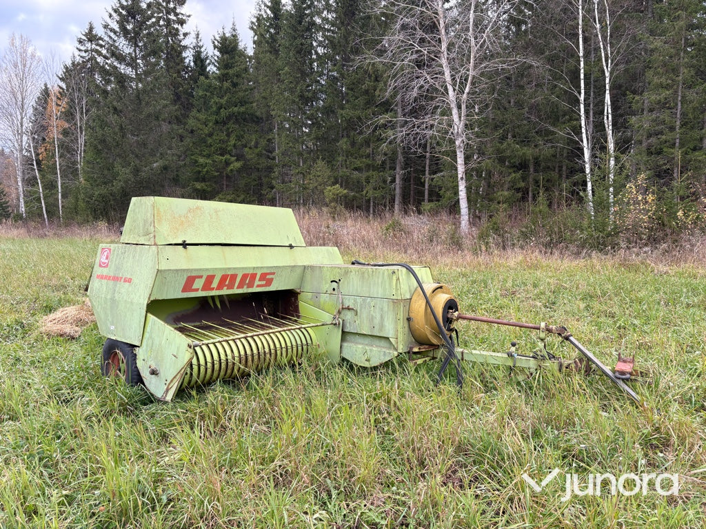 Fyrkantspress / Småbalpress - Claas Markant 60