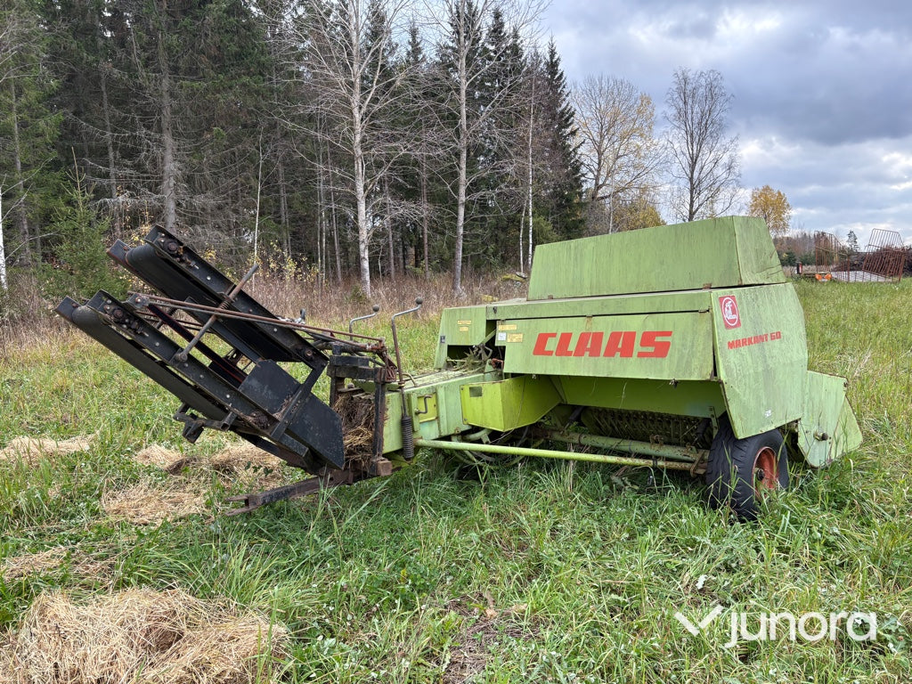 Fyrkantspress / Småbalpress - Claas Markant 60