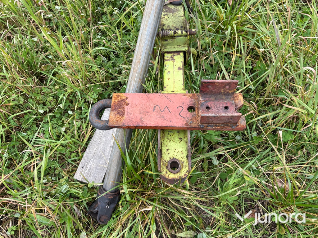 Fyrkantspress / Småbalpress - Claas Markant 60