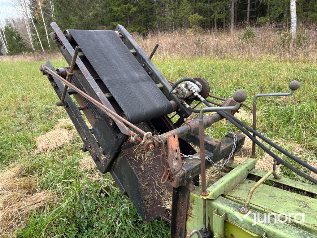 Fyrkantspress / Småbalpress - Claas Markant 60