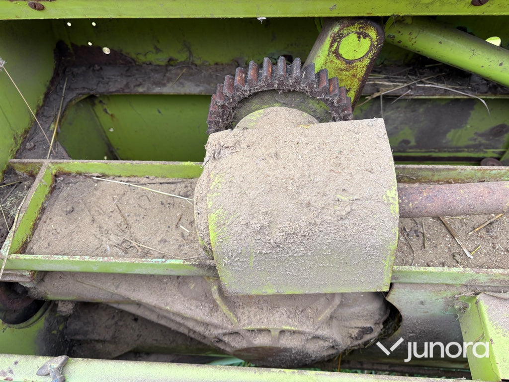 Fyrkantspress / Småbalpress - Claas Markant 60