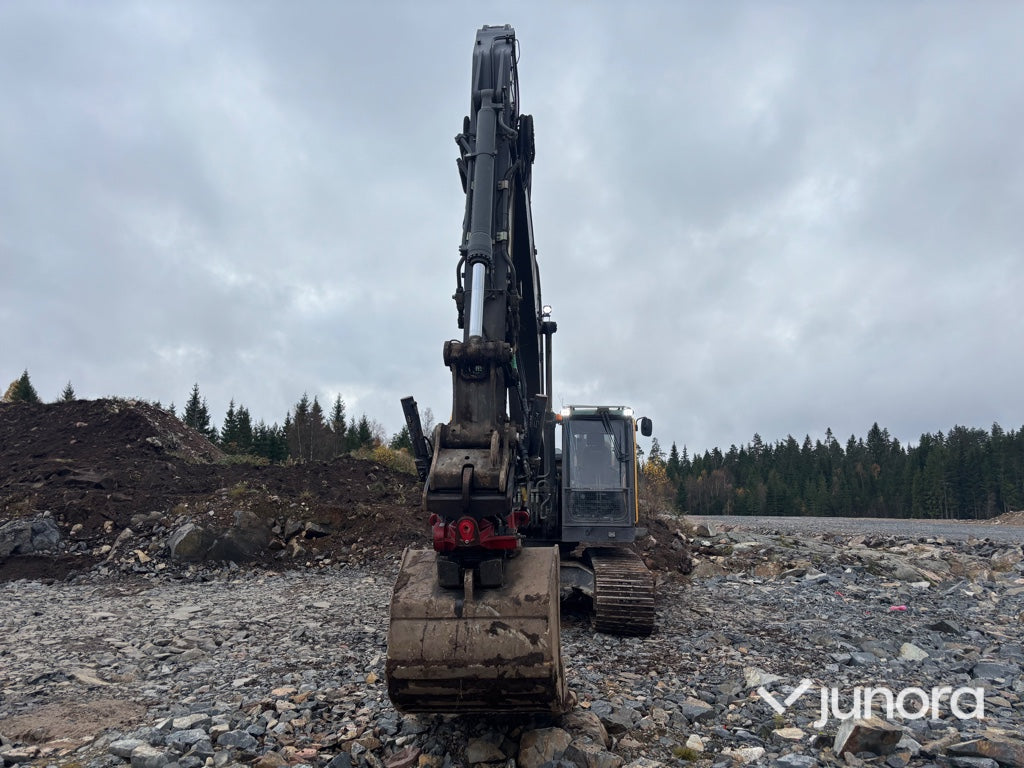 Bandgrävare Volvo EC250ENL
