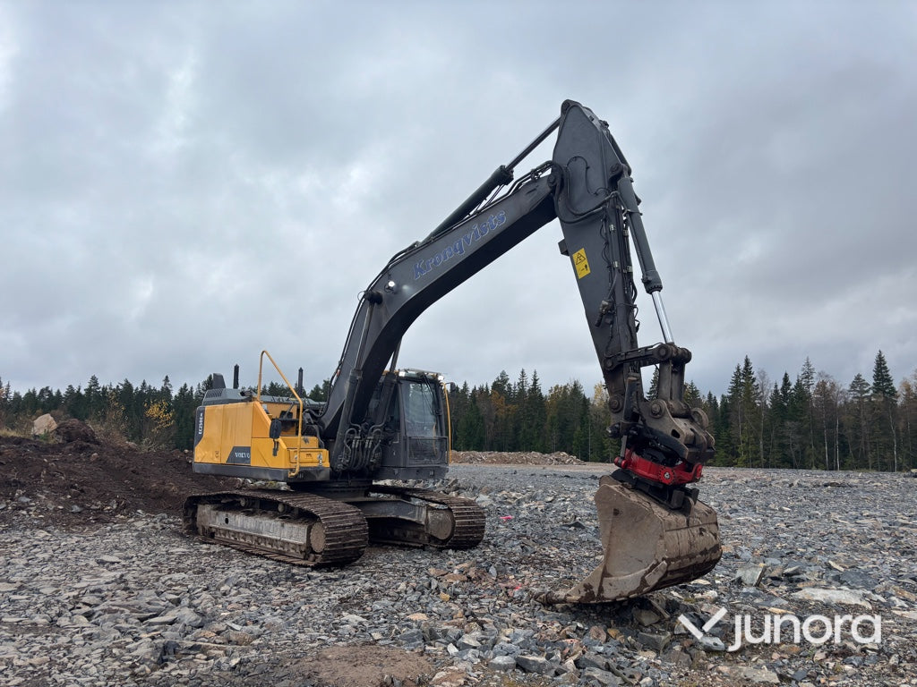 Bandgrävare Volvo EC250ENL