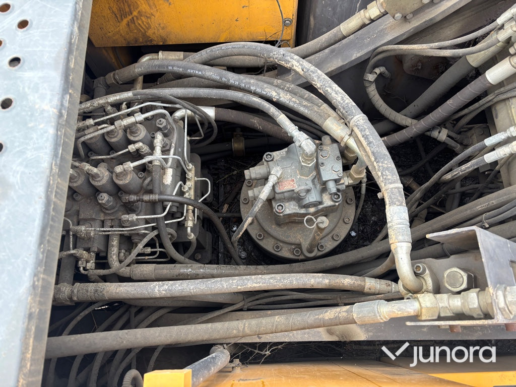 Bandgrävare Volvo EC250ENL