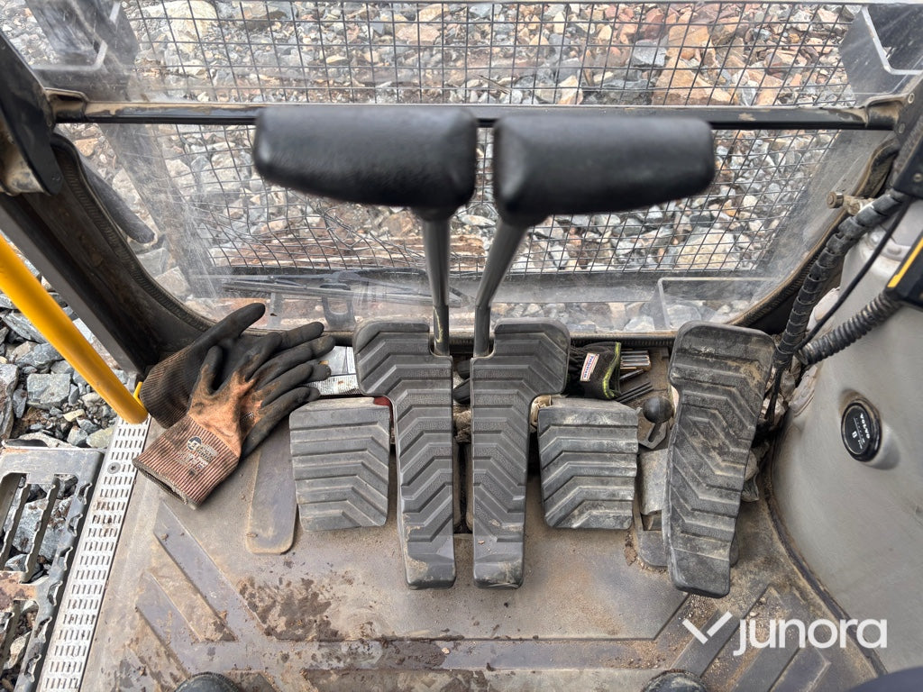 Bandgrävare Volvo EC250ENL