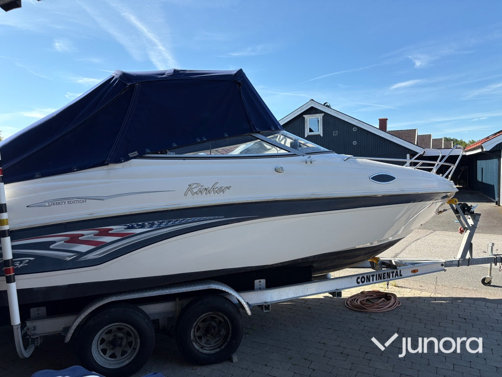 Båt Rinker 232 Captiva Liberty Edition
