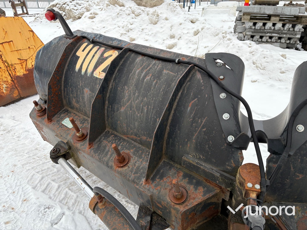 Vikplog - Uni-Väg, 320