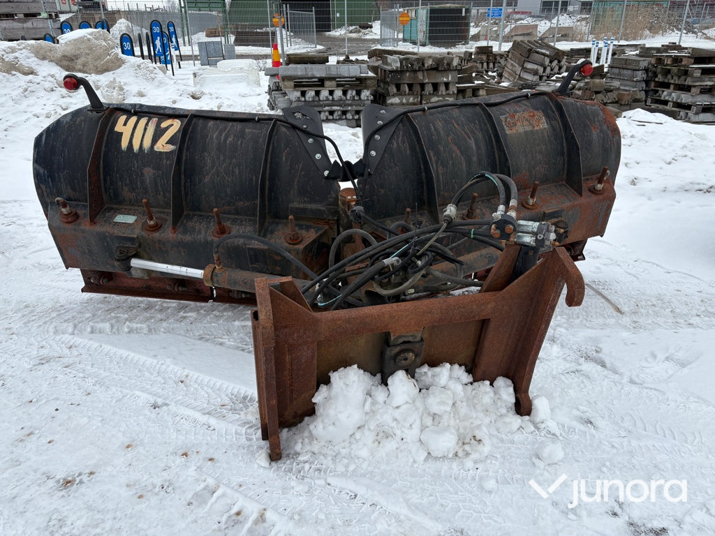 Vikplog - Uni-Väg, 320