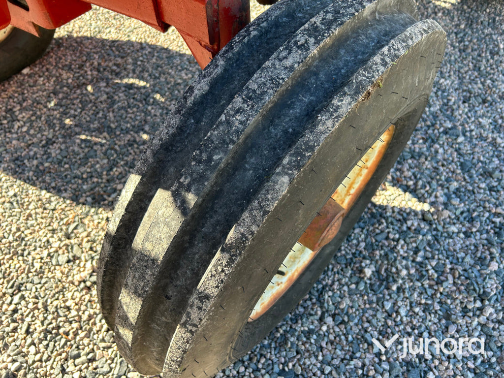 Case IH 484 med Frontlastare