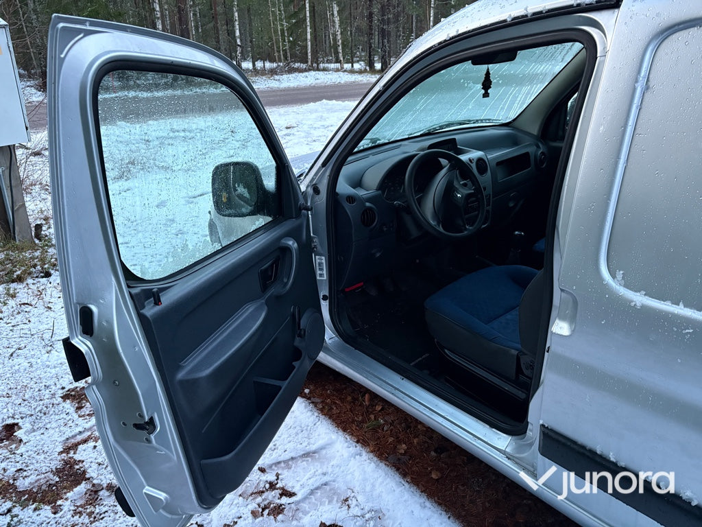 Skåpbil - Peugeot Partner 1,6hdi