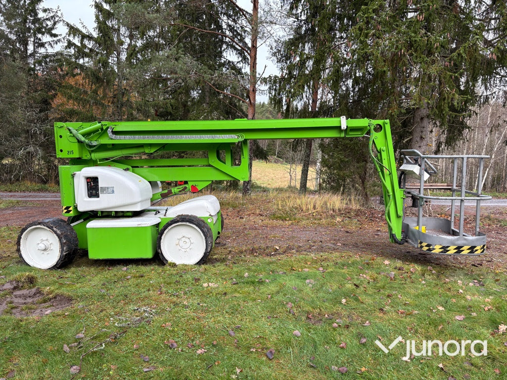 Vikbomslift - Niftylift, HR 15 NE