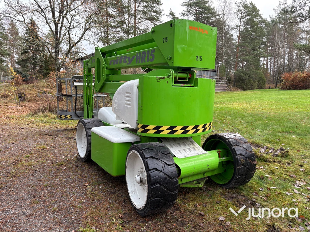 Vikbomslift - Niftylift, HR 15 NE