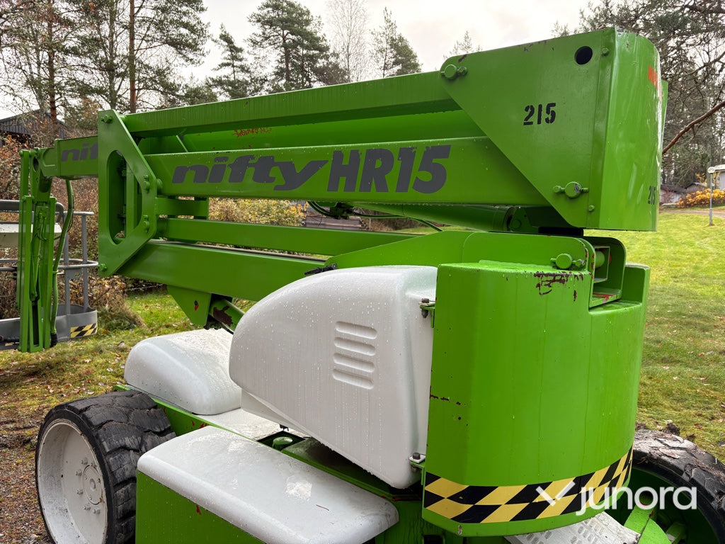 Vikbomslift - Niftylift, HR 15 NE