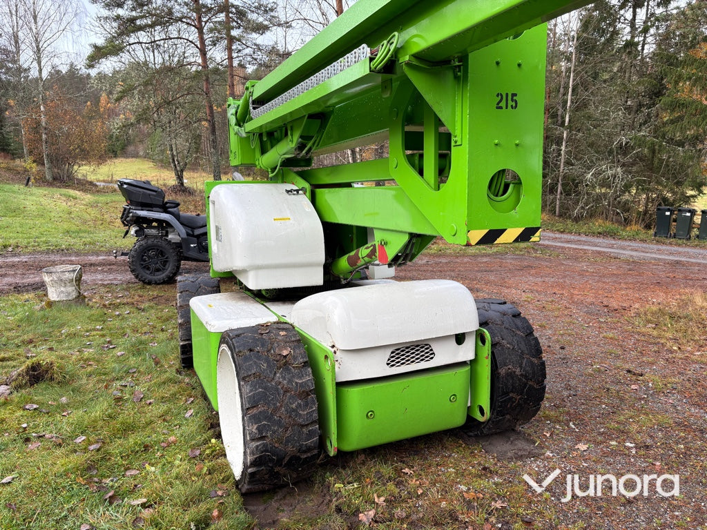Vikbomslift - Niftylift, HR 15 NE