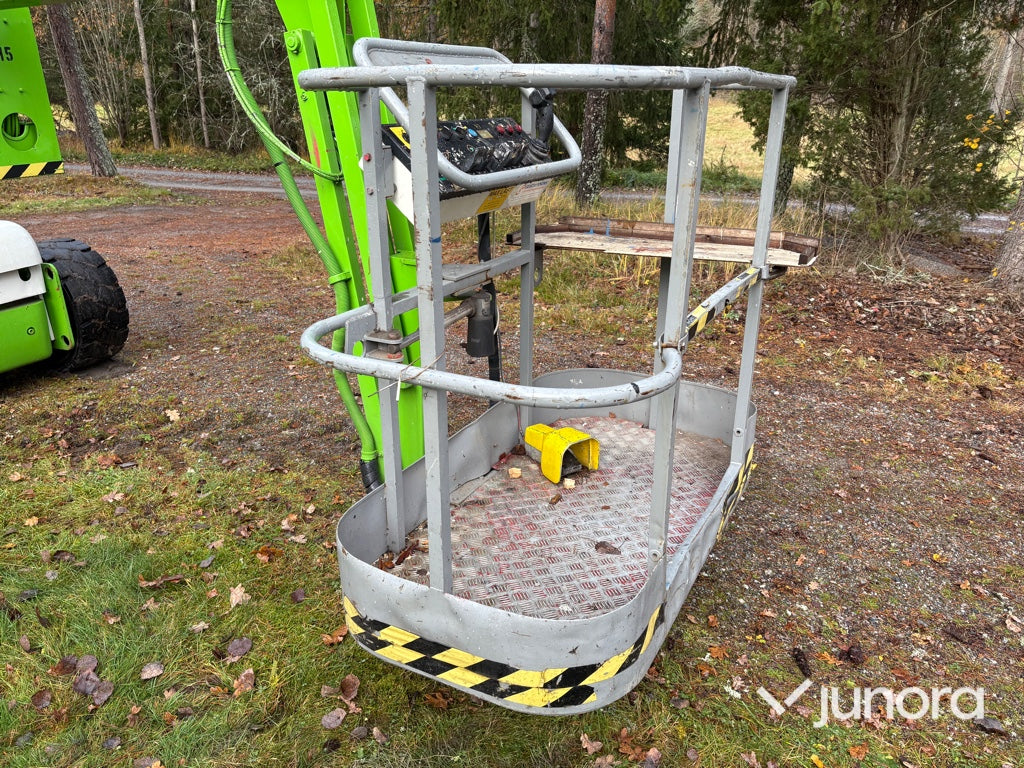 Vikbomslift - Niftylift, HR 15 NE