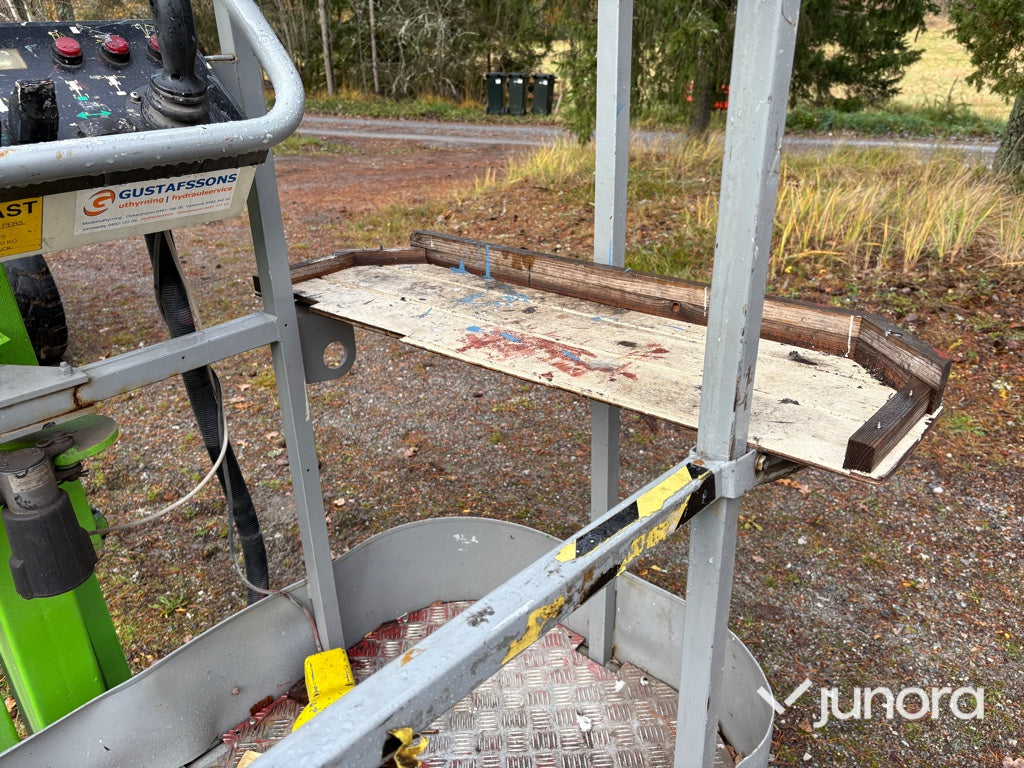 Vikbomslift - Niftylift, HR 15 NE