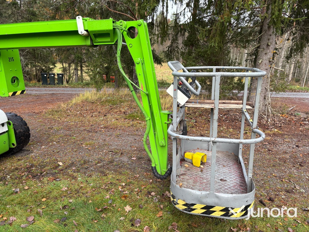 Vikbomslift - Niftylift, HR 15 NE