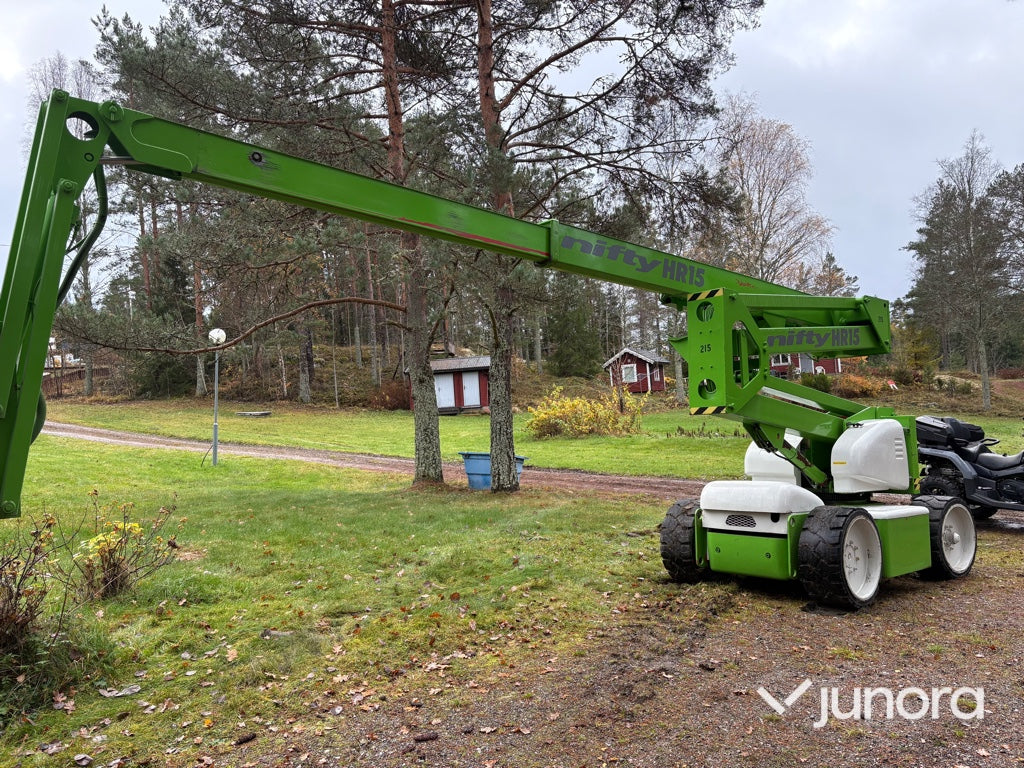 Vikbomslift - Niftylift, HR 15 NE