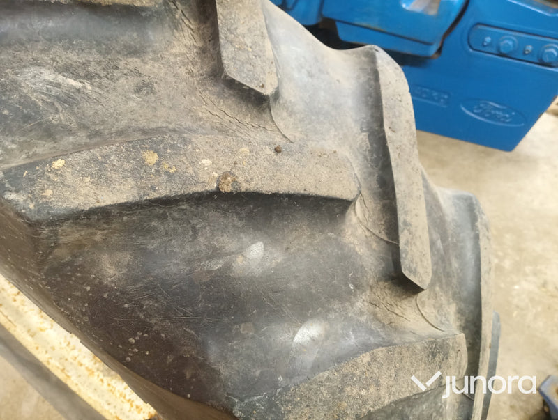 Traktor - FORD TW 10  4WD