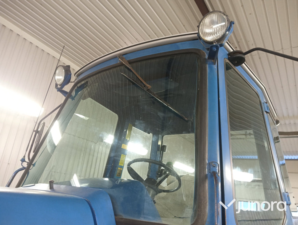 Traktor - FORD TW 10  4WD