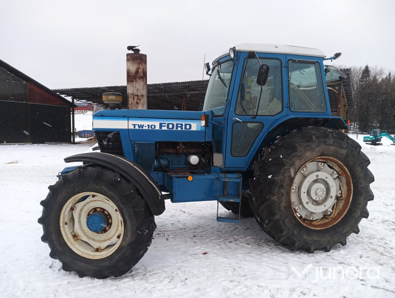 Traktor - FORD TW 10  4WD
