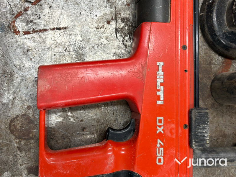 Krutdriven bultpistol Hilti DX 450