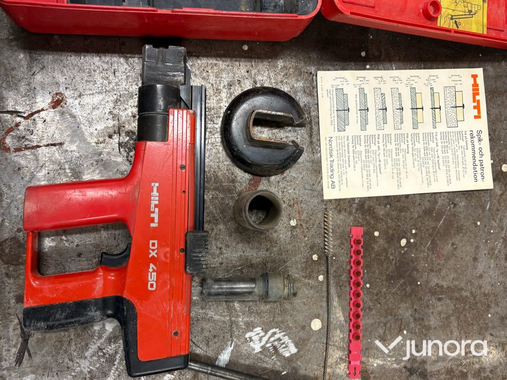 Krutdriven bultpistol - Hilti DX 450