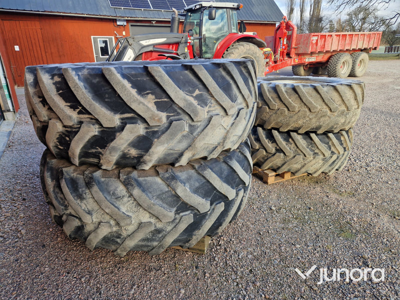 Traktordäck & fälg - Trelleborg 650/65R42 & 540/65R30