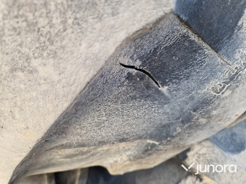 Traktordäck & fälg - Trelleborg 650/65R42 & 540/65R30