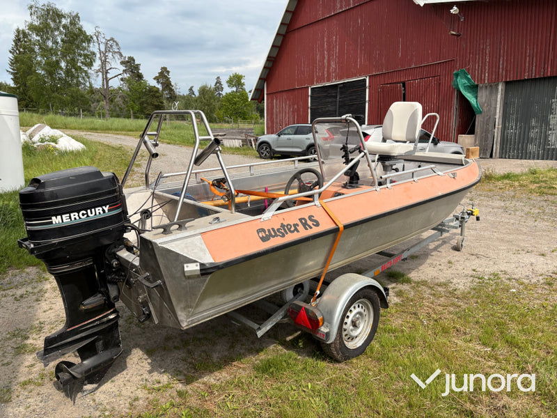 Buster RS inklusive båttrailer och tillbehör