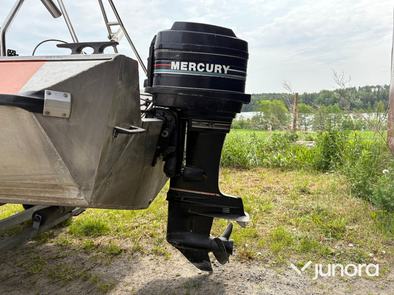 Buster RS inklusive båttrailer och tillbehör