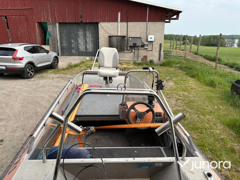 Buster RS inklusive båttrailer och tillbehör