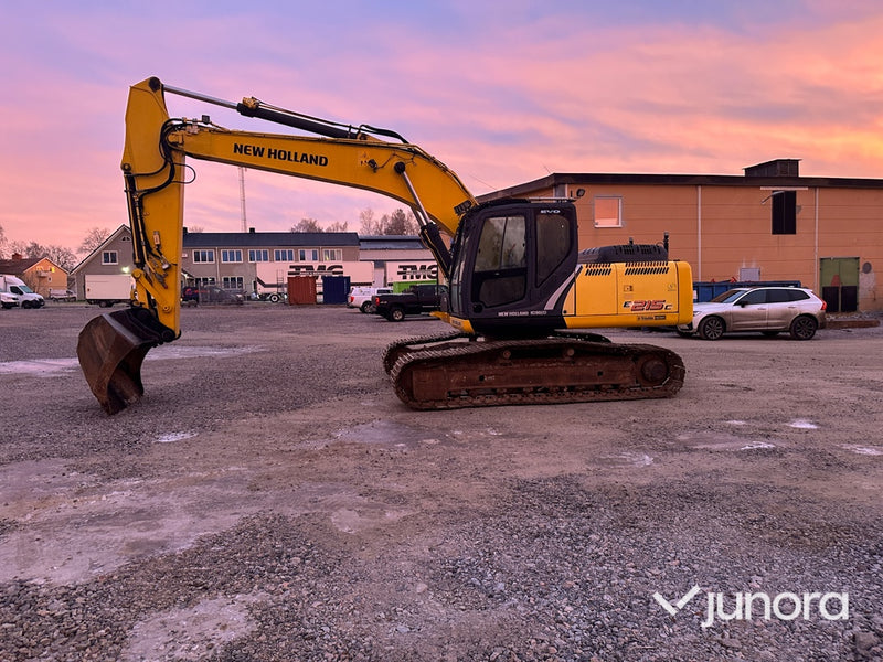 Bandgrävare - New Holland, E215C