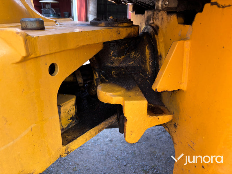 Hjullastare Volvo L30 med redskap