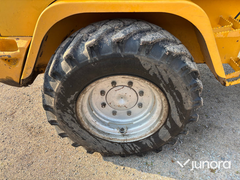 Hjullastare Volvo L30 med redskap