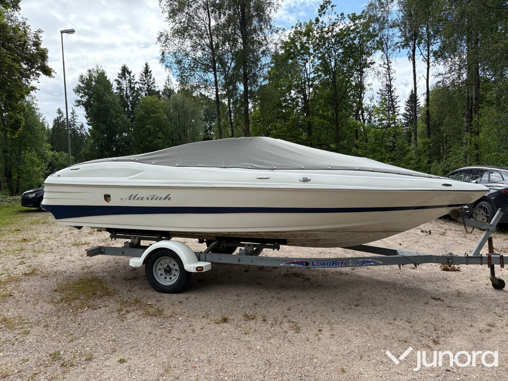 Mariah SX19 2004-Bowrider