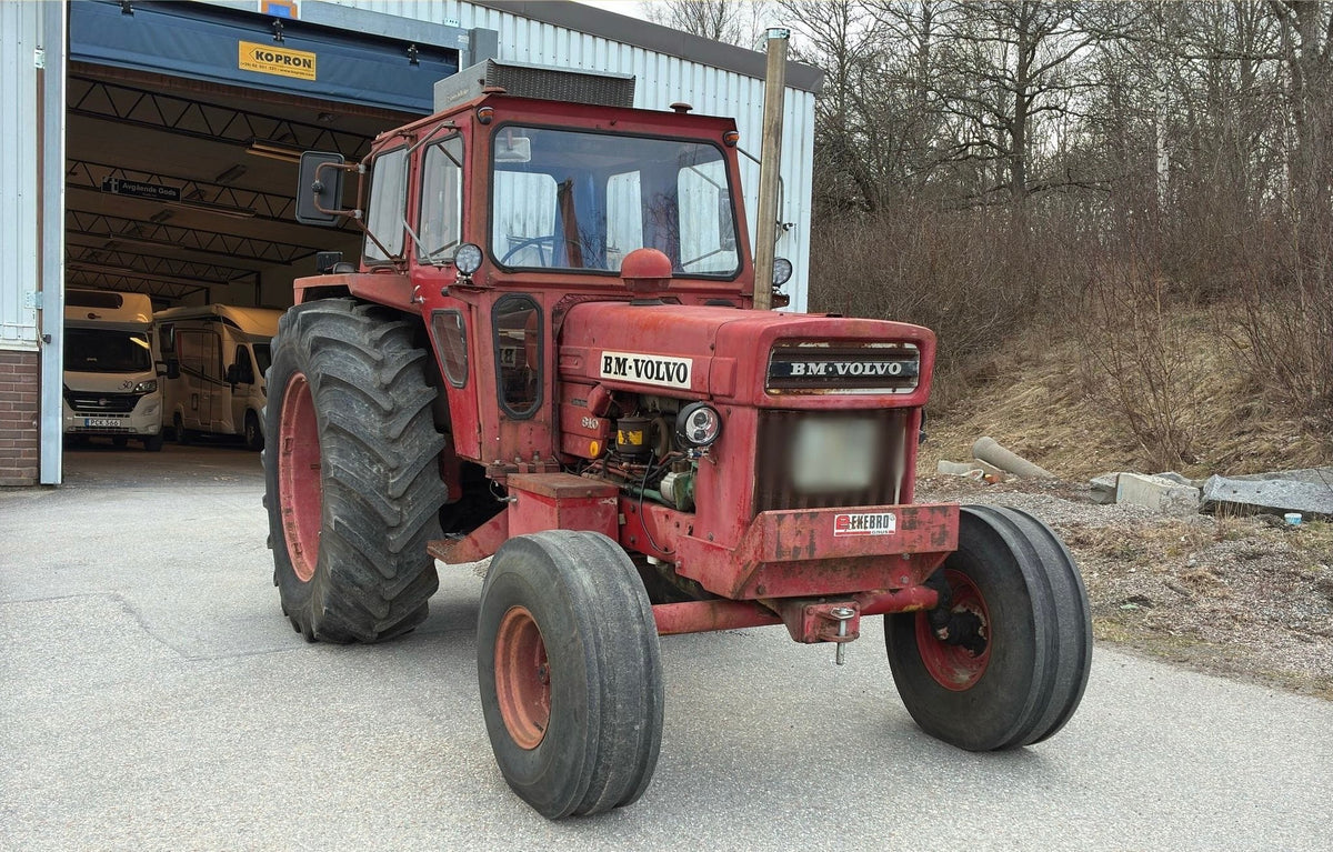 Traktor - Volvo, 810-A