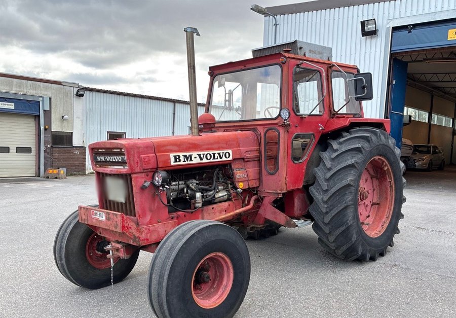 Traktor - Volvo, 810-A
