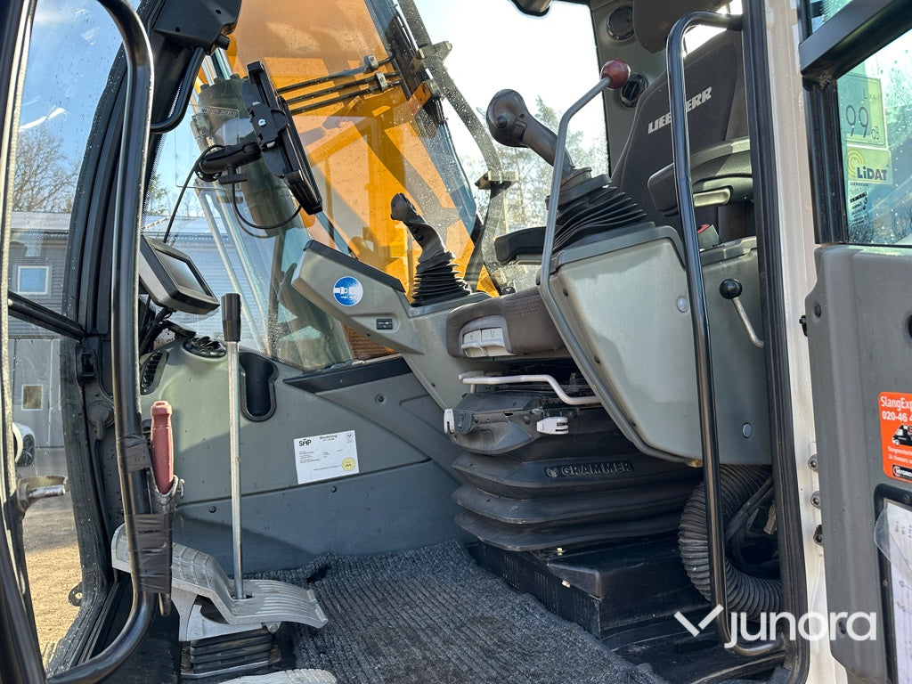 Grävmaskin - Liebherr 914 Compact