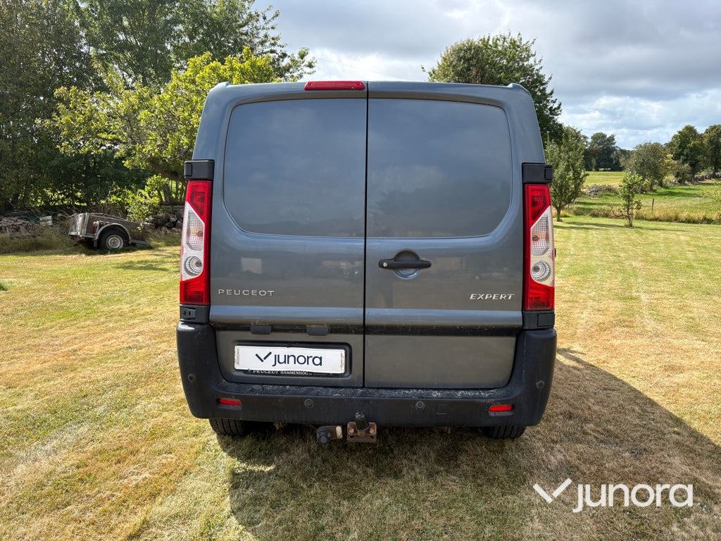 Skåpbil Peugeot Expert Tepee 2.0 HDi 130
