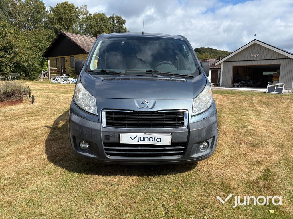 Skåpbil Peugeot Expert Tepee 2.0 HDi 130
