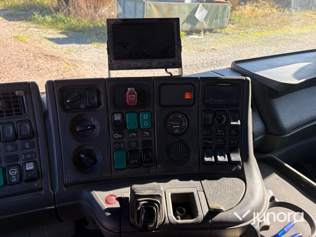 Lastbil - Scania, R124LB6X24NB470