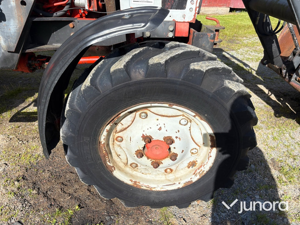 Traktor - BELARUS MTZ 562