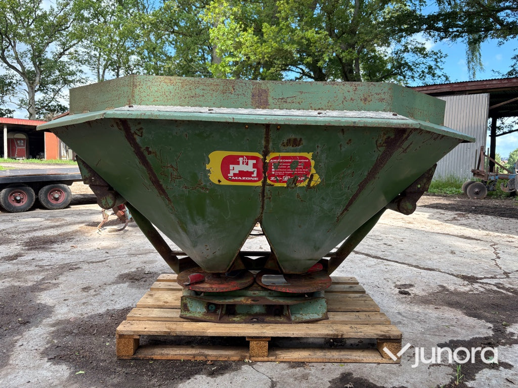 Gödningsspridare – Amazone 600 liter+